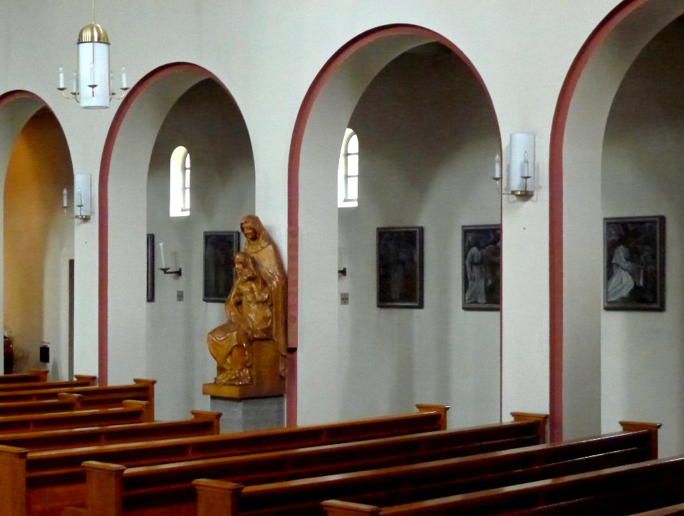 St. Annen-Kirche (Berlin-Lichterfelde) Seitenschiff