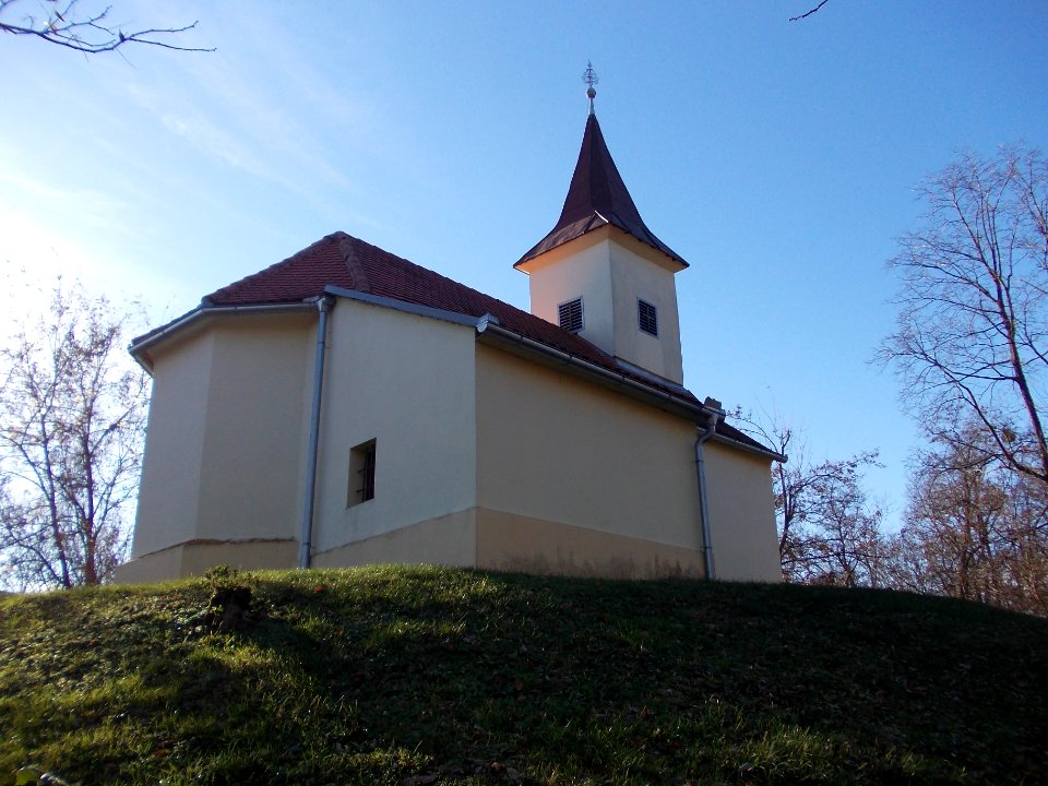 St. Andrew's Church (Dramlja) 09