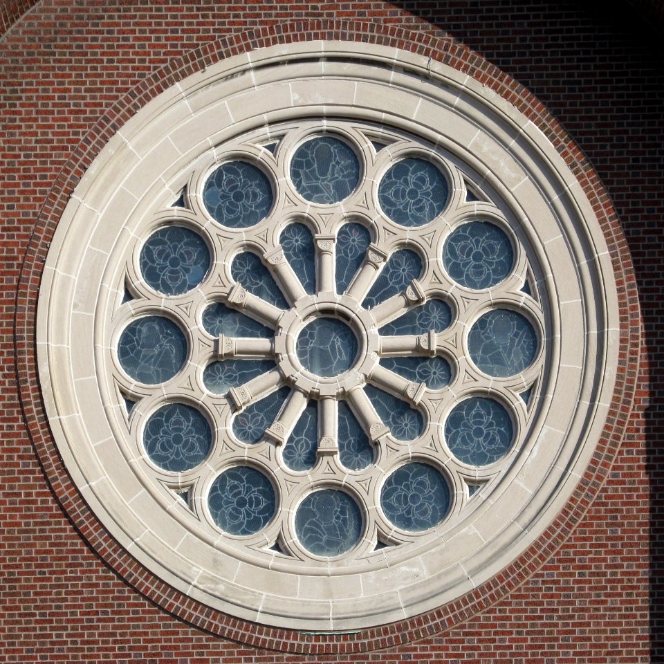 St. Basil Church, Carrick, rose window, 2020-12-10, 01