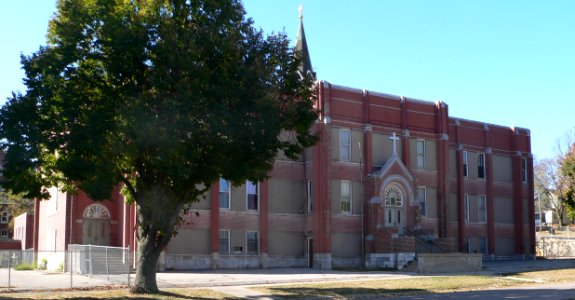 St. Boniface school (Sioux City) from NE 1