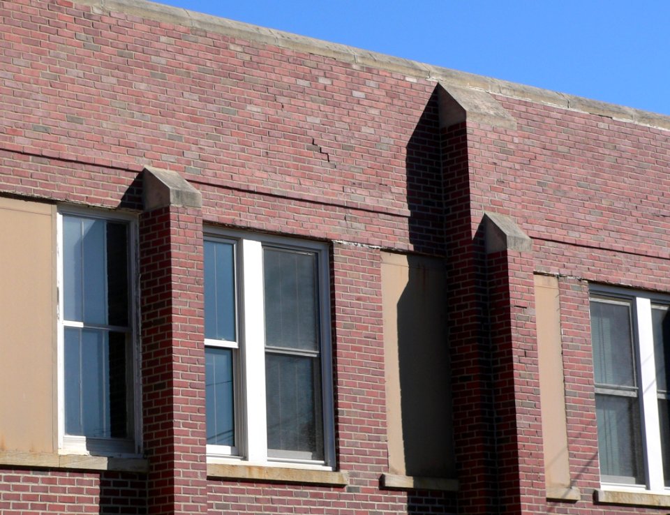 St. Boniface school (Sioux City) S side pilasters