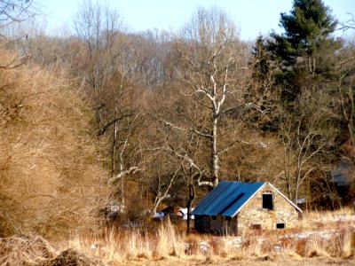 Squire Cheyney Springhouse photo
