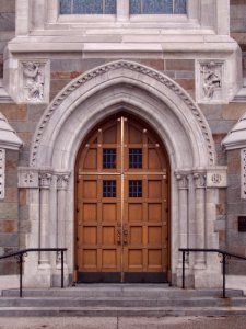 St. Bernard’s Catholic Church, Mount Lebanon, entrance, 2020-12-21, 01