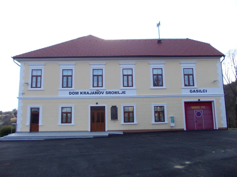 Sromlje 33