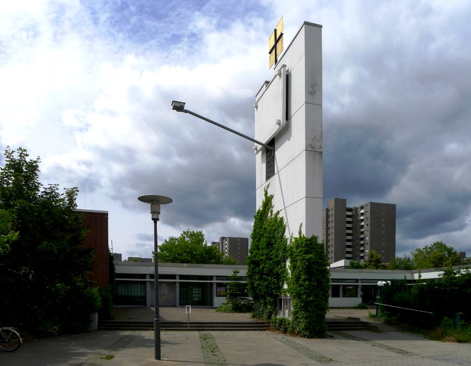 St. Dominicus (Gropiusstadt) Campanile