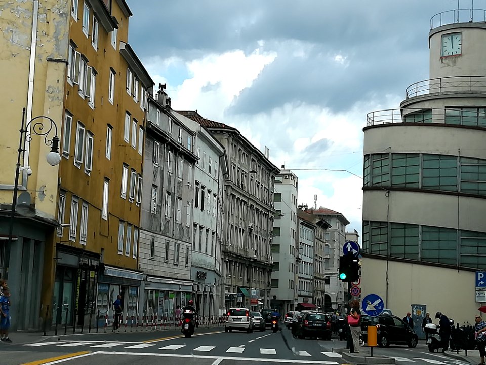 Street in Trieste 33