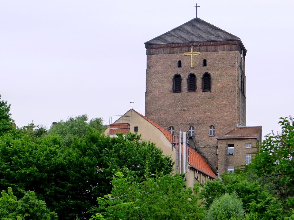 St. Christophorus (Berlin-Neukölln) Rückseite