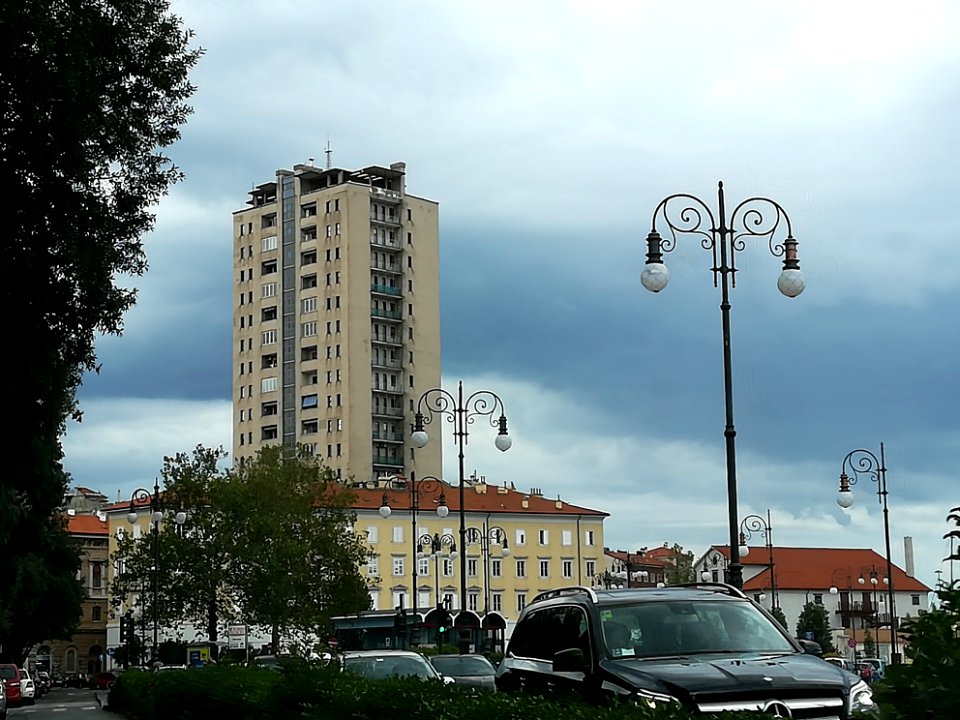Street in Trieste 51