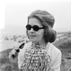 Strandmode 1964, badmuts uit het jaar 1900, Bestanddeelnr 916-4568