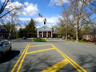 Street scene Basking Ridge New Jersey with cars and churches and trees