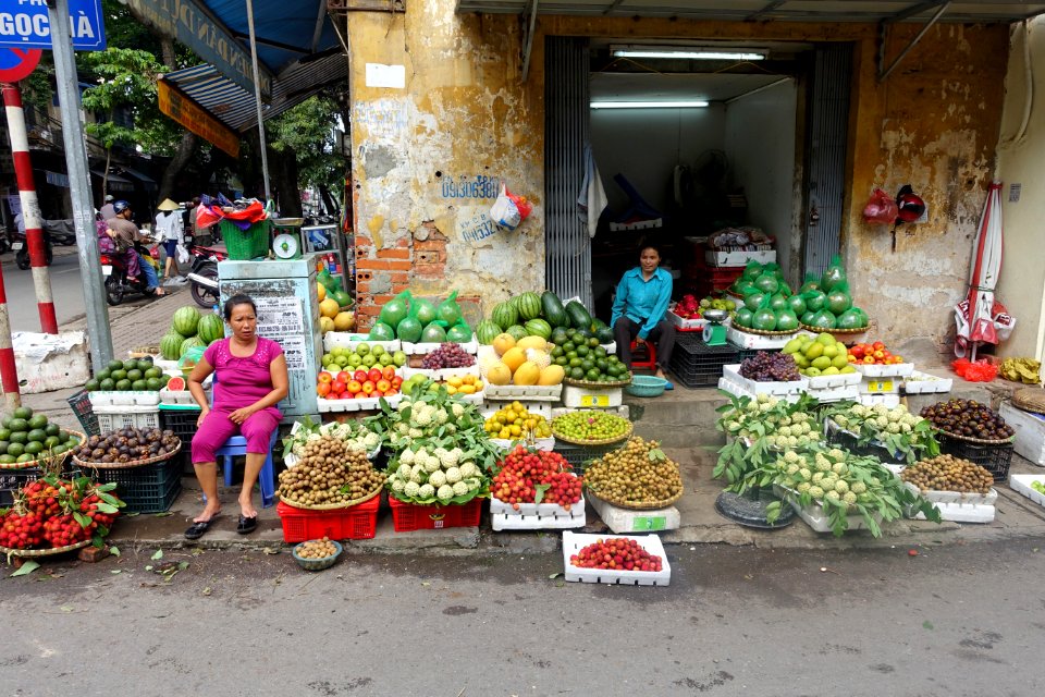 Street market - Hanoi, Vietnam - DSC03479