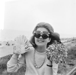 Strandmode 1964, badmuts uit het jaar 1900, Bestanddeelnr 916-4572
