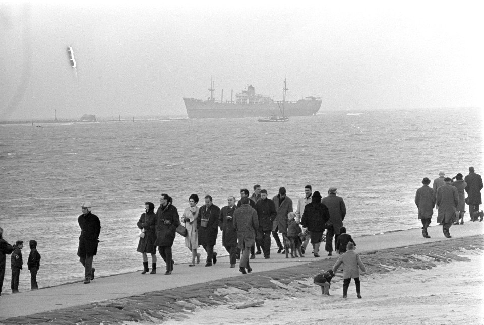 Stranding bij Hoek van Holland, Bestanddeelnr 920-1717