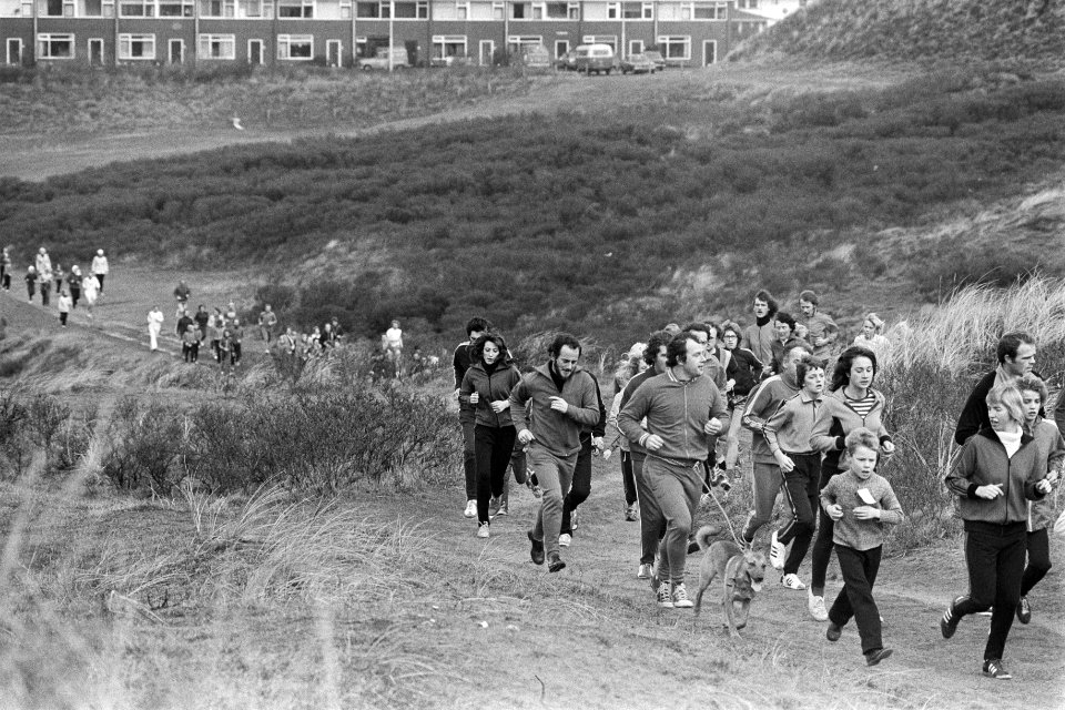 Strandmarathon in Egmond aan Zee, Bestanddeelnr 928-3561