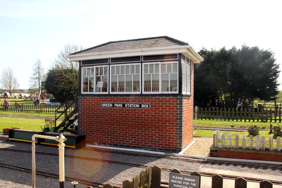 Strawberry Line (Miniature Railway) signal box
