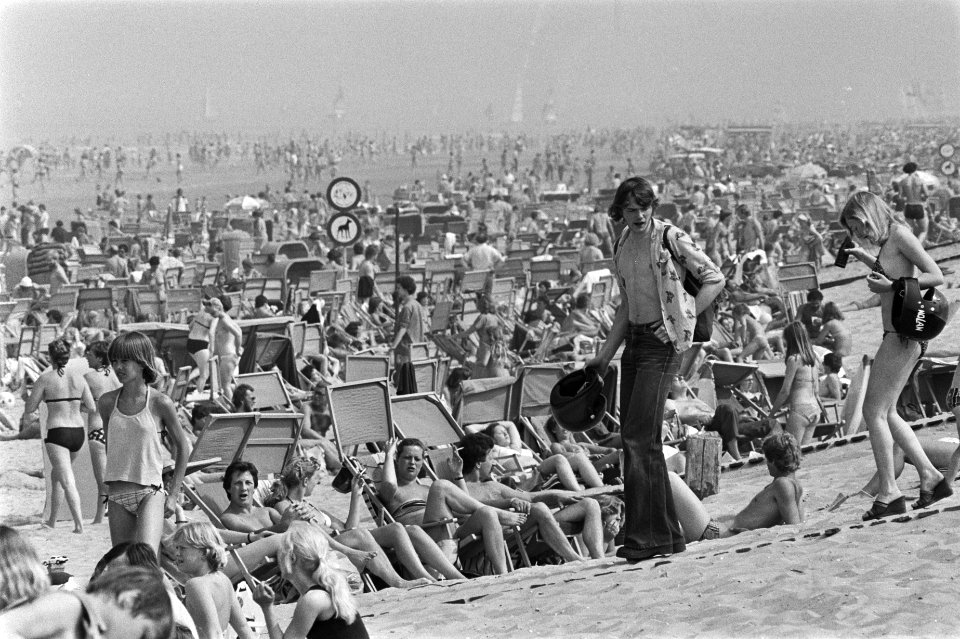 Stranddrukte Zandvoort, Bestanddeelnr 929-7562