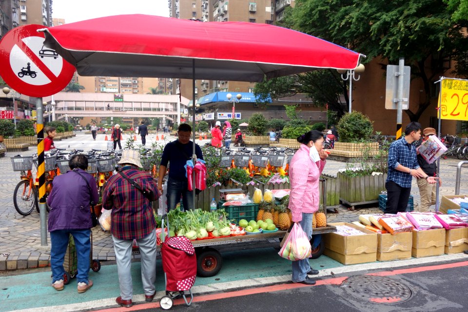 Street vendor in Taipei - DSC01066