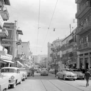 Straatbeeld van de Rue Weygand in Beiroet, Bestanddeelnr 255-6229