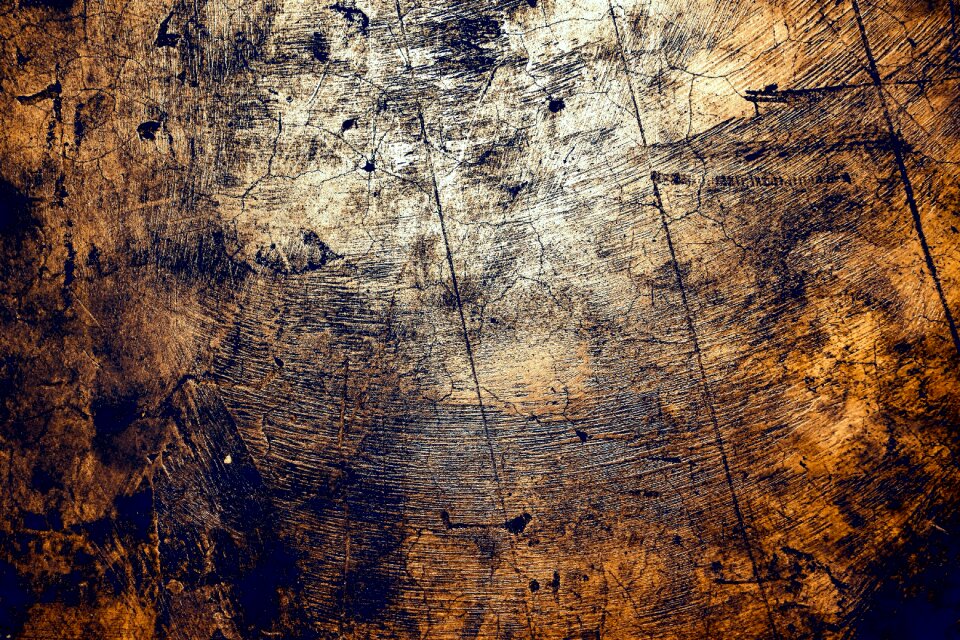 Fracture cracked wall