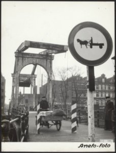 Straatbeelden, bruggen, Bestanddeelnr 072-1067