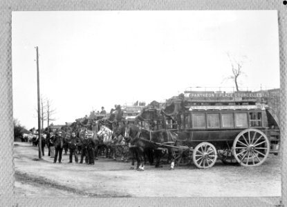 Straatbeelden, trams, paarden, Bestanddeelnr 252-9286