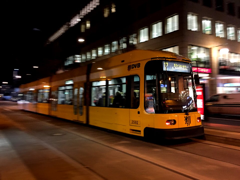 Straßenbahnwagen 2592, Dresden