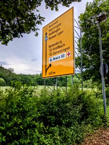 Straßenschild in der Nähe des Sudhauses in Tübingen