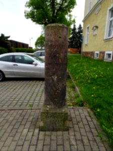 Straßenrundsäule (Meilensäule) Chemnitz-Grüna