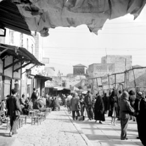 Straatbeeld stadszijde Damascuspoort, Bestanddeelnr 255-5295