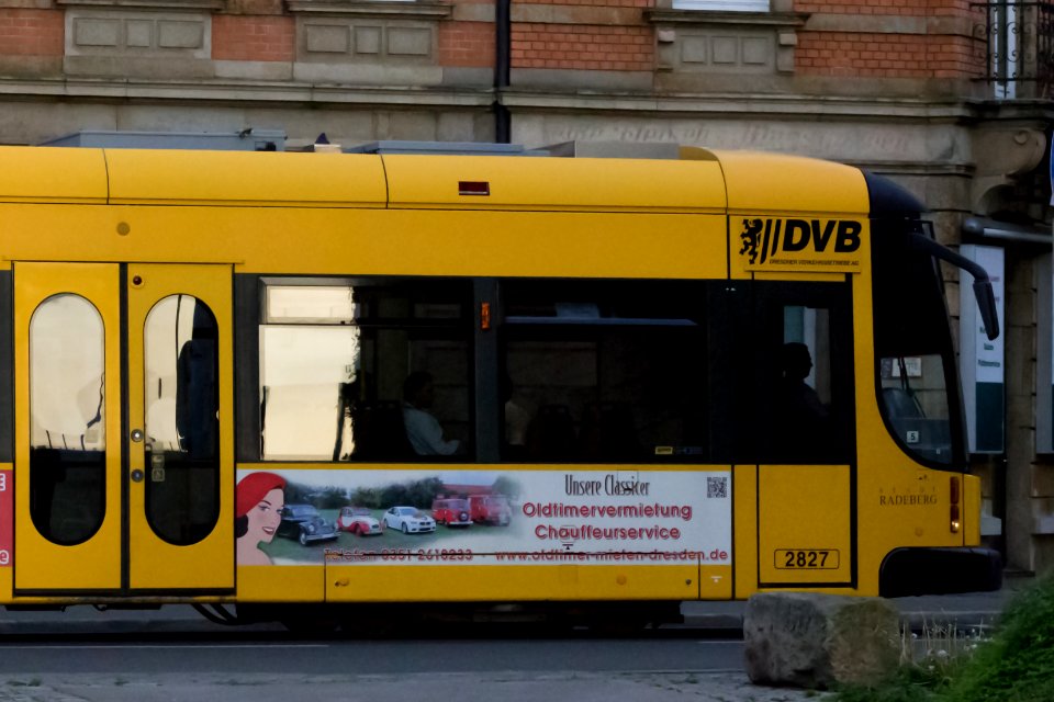 Straßenbahnwagen 2827 Dresden - Stadt Radeberg