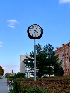 Street Clock - Moskovská Bus Stop Eastbound, Košice, SK