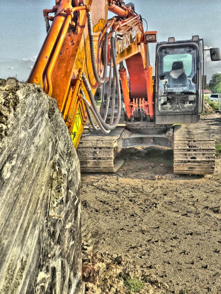 Construction machine blade construction work