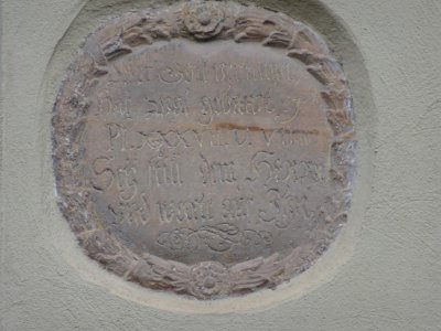 Straßeneckentafel in Querstraße 21, Gotha 2