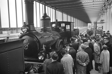 Stoomlocomotief Nestor uit 1882 in Spoorwegmuseum te Utrecht bijgezet, het bin, Bestanddeelnr 917-1631