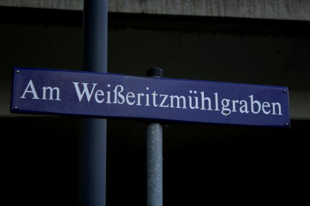 Straßenschild - Am Weißeritzmühlgraben