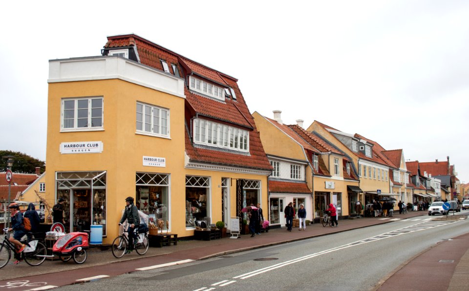Street detail in Skagen, 2015-07-28-2