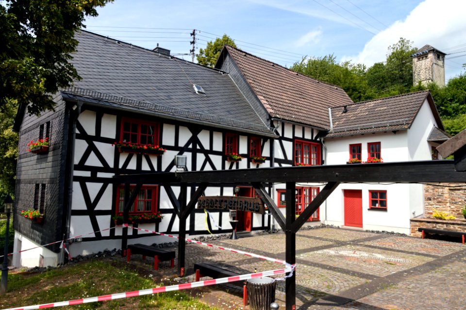 Streithausen Scholzenhaus SW