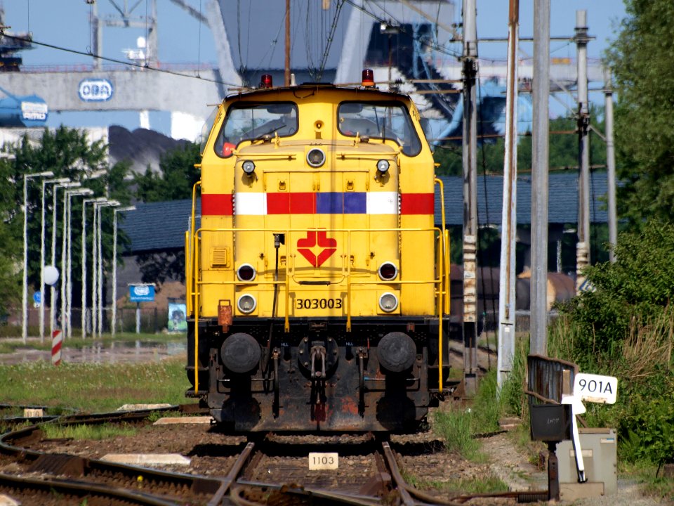 Strukton Infra 303003 Janine 10May2009 p1