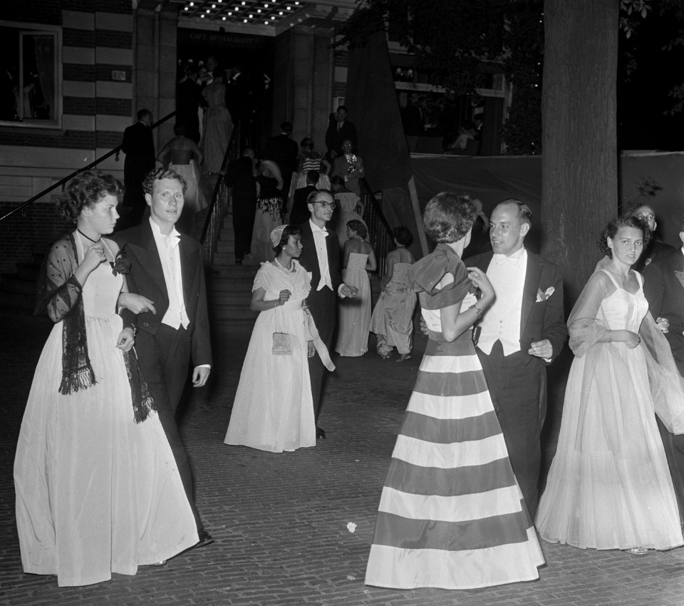 Studentenbal in Lido Amsterdam, Bestanddeelnr 905-1954