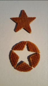 Stroopwafels for Christmas drink at WikiSaturday (7)