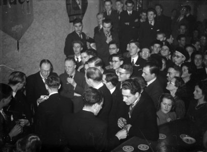 Studentenfeest, Bestanddeelnr 901-4901