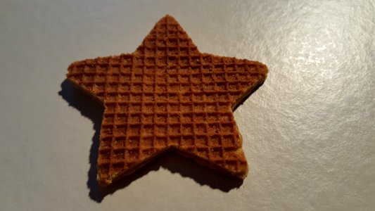 Stroopwafels for Christmas drink at WikiSaturday (21)