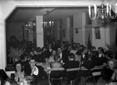 Studentenfeest, Bestanddeelnr 901-5088