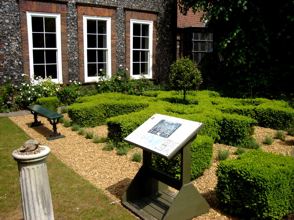 Strangers' Hall Norwich Knot Garden