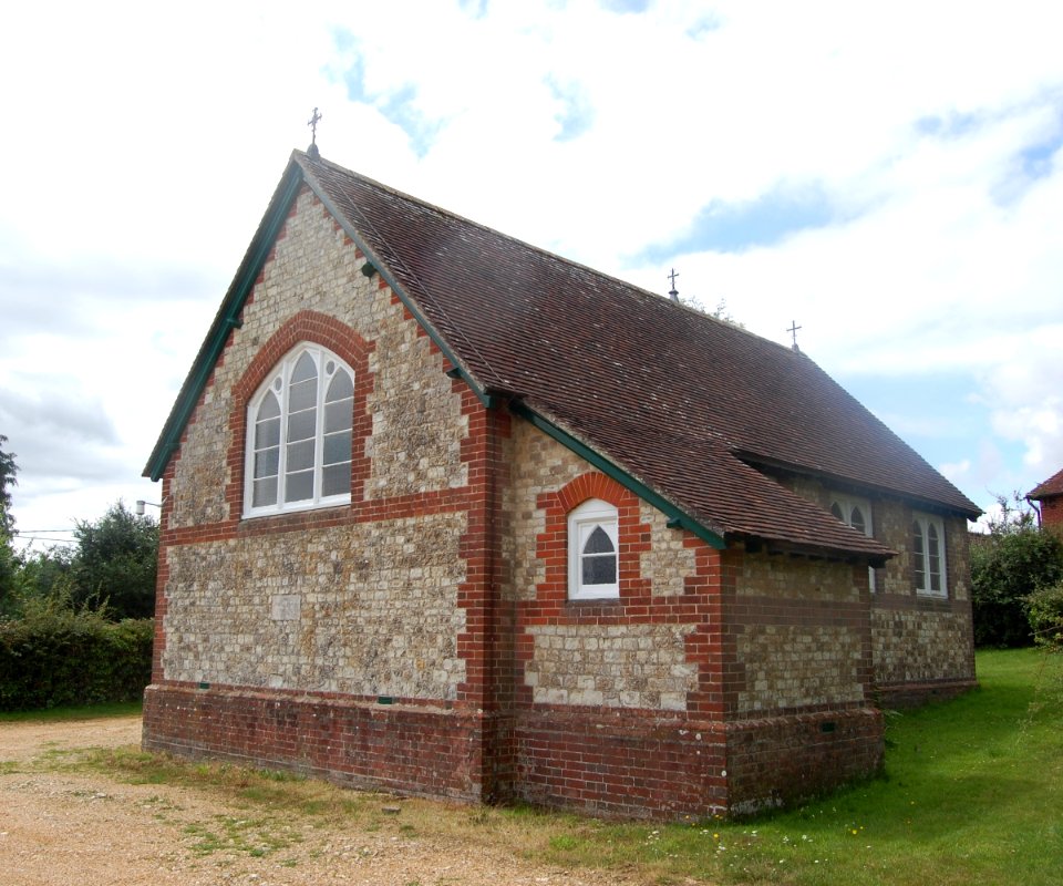 Stroud Church, Ridge Common Lane, Stroud, Hampshire (July 2019) (2)