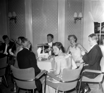 Studentenbal in Lido Amsterdam, Bestanddeelnr 905-1964