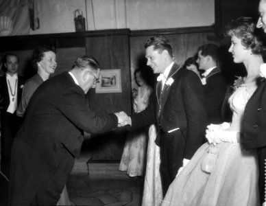 Studentenbal in Hamdorf te Laren van John Thoma, Bestanddeelnr 909-3711