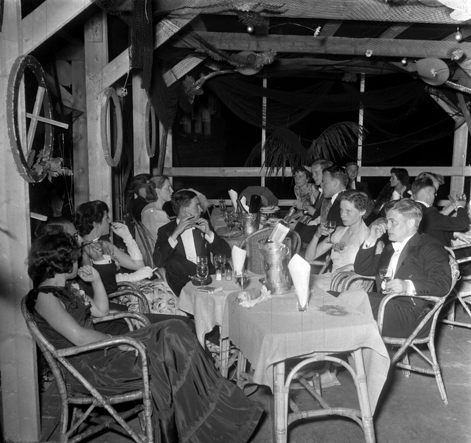 Studentenbal in Lido Amsterdam, Bestanddeelnr 905-1957
