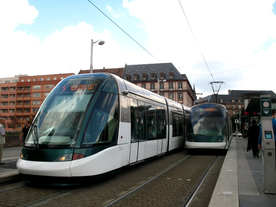 Strasbourg CTS Alstom Citadis 403 n°2004 TA Etoile Bourse