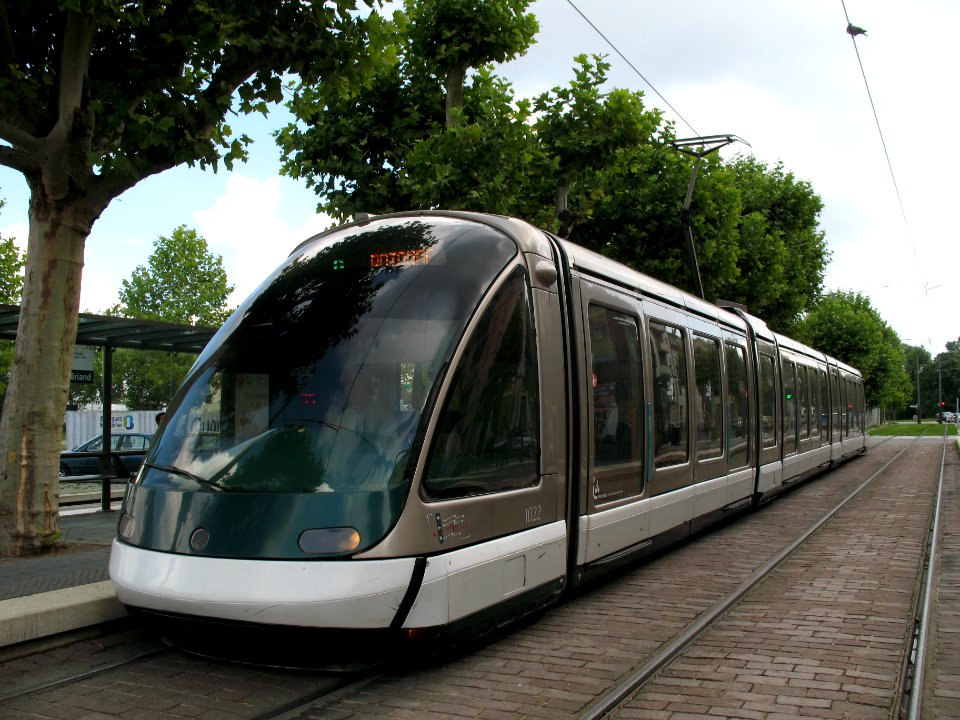 Strasbourg CTS Bombardier Flexity Outlook n°1022 TD Aristide Briand